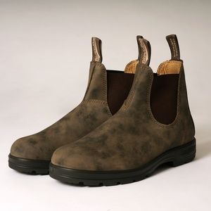585 Rustic Brown Blundstones